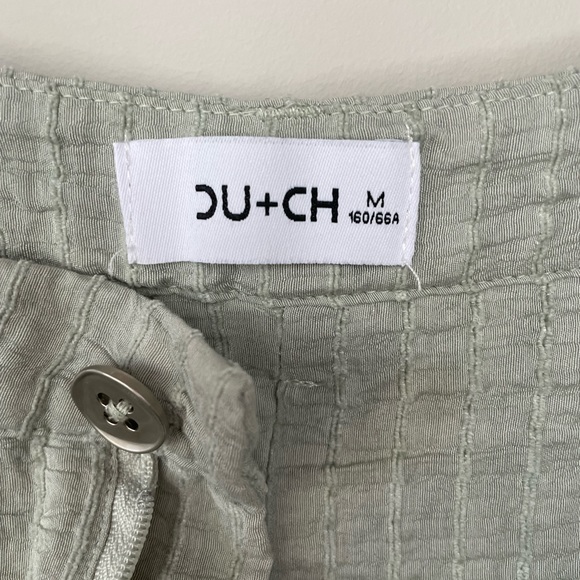 DUtCH texture layered high waist shorts - Picture 6 of 13